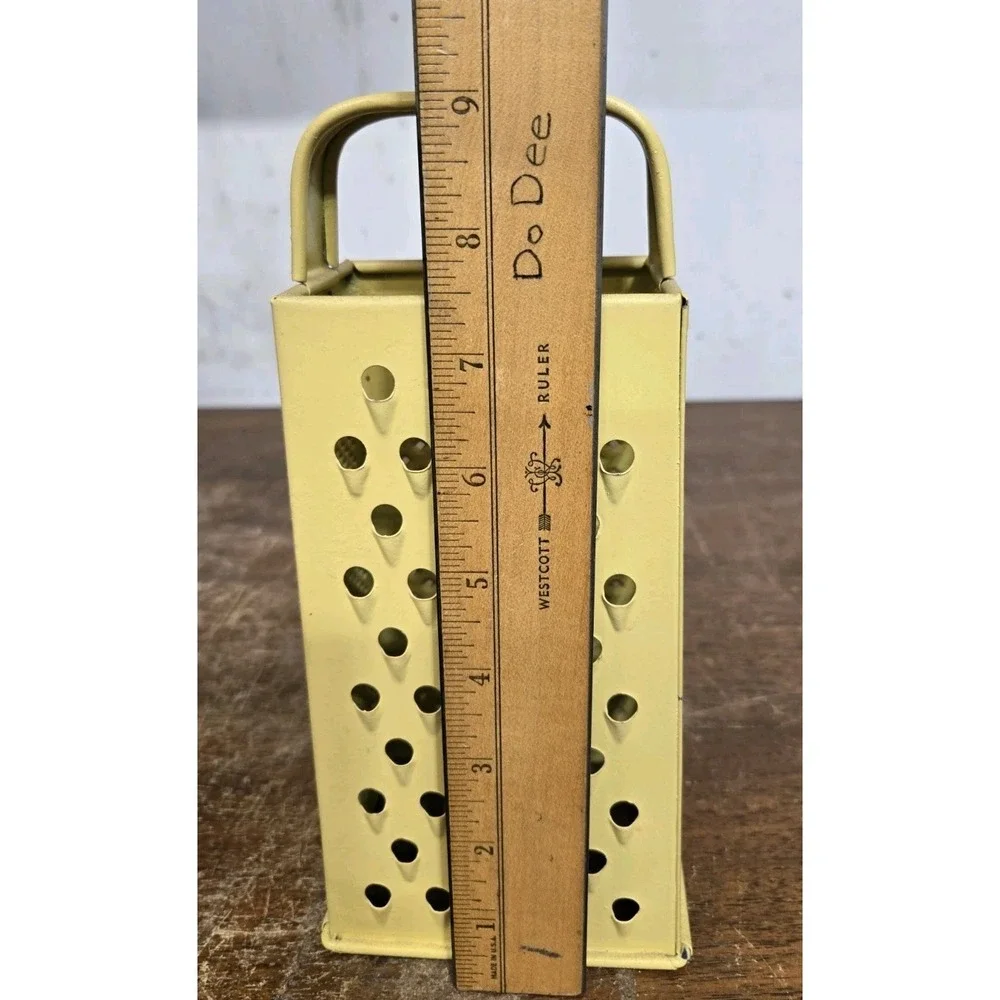 Vintage BROMCO Yellow Metal Box Cheese Grater 4 Sided Kitchen Utensil Retro